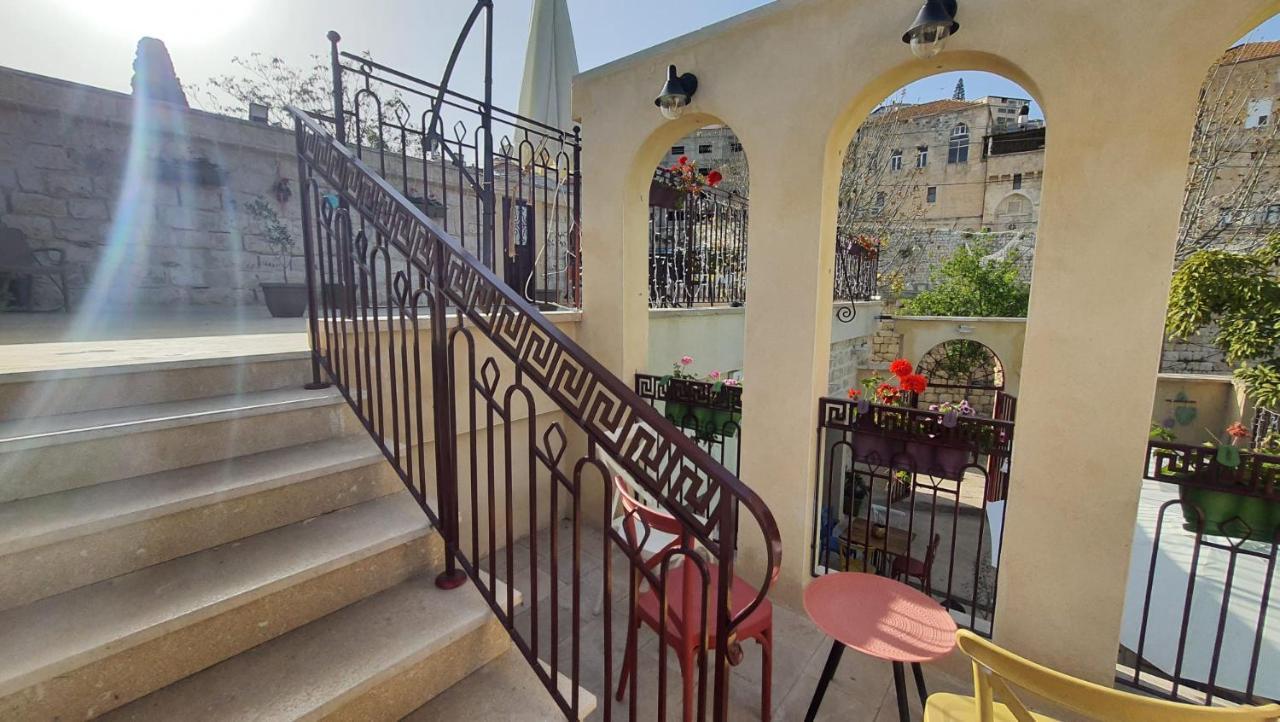 Reeja Art Gallery Ναζαρέτ Εξωτερικό φωτογραφία
